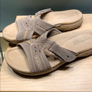 Earth Origins tan slides